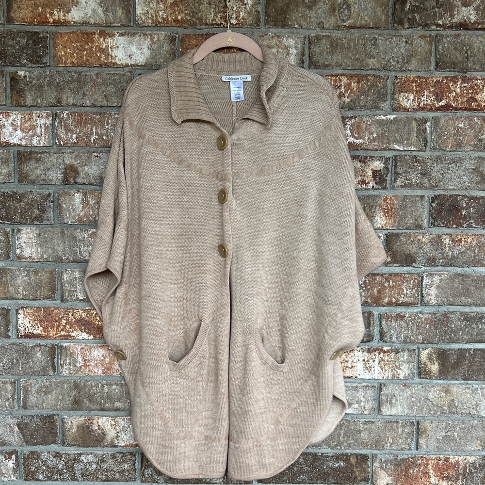 Coldwater Creek Women's tan knit poncho cape sweater